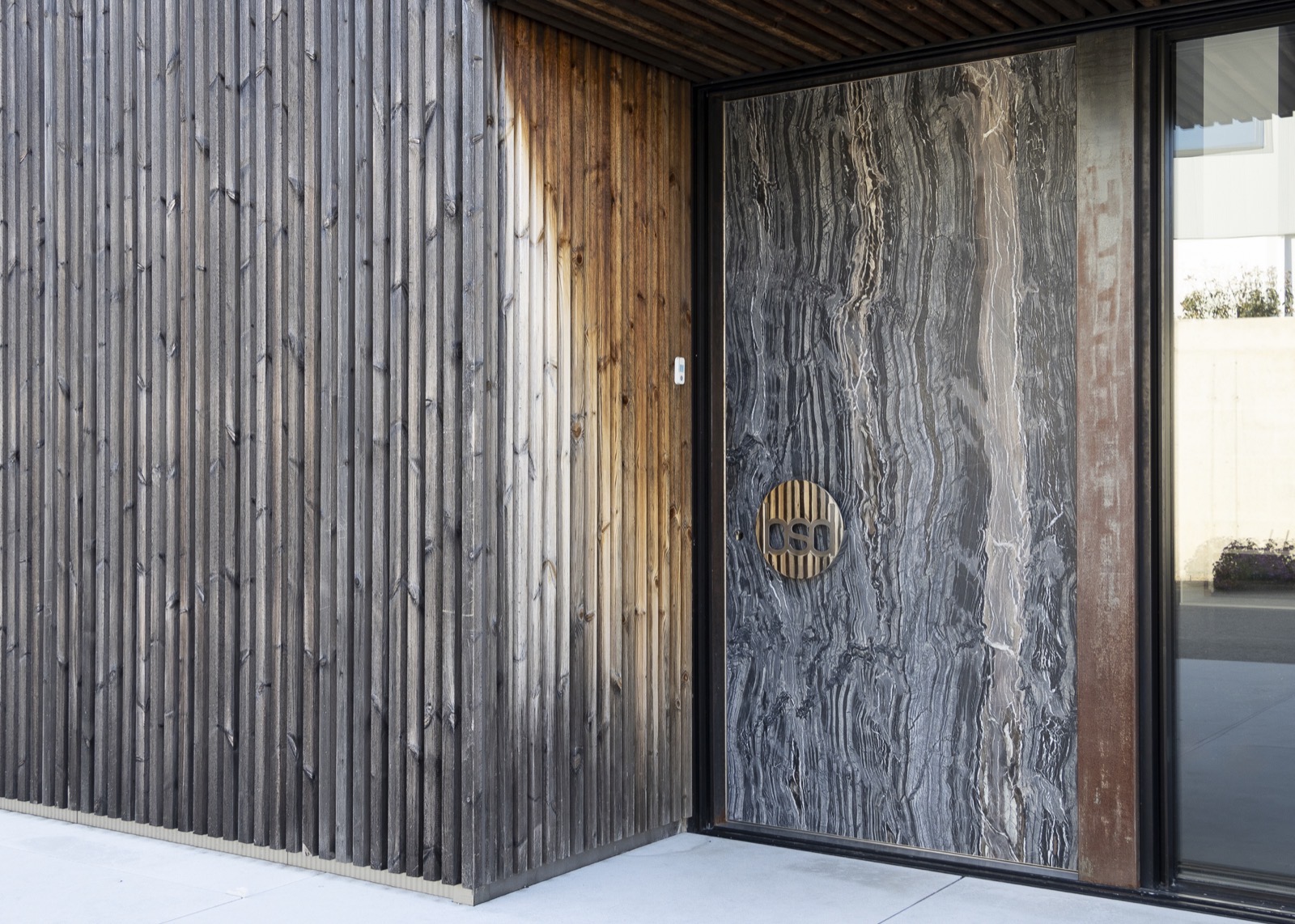 BSD STV door detail